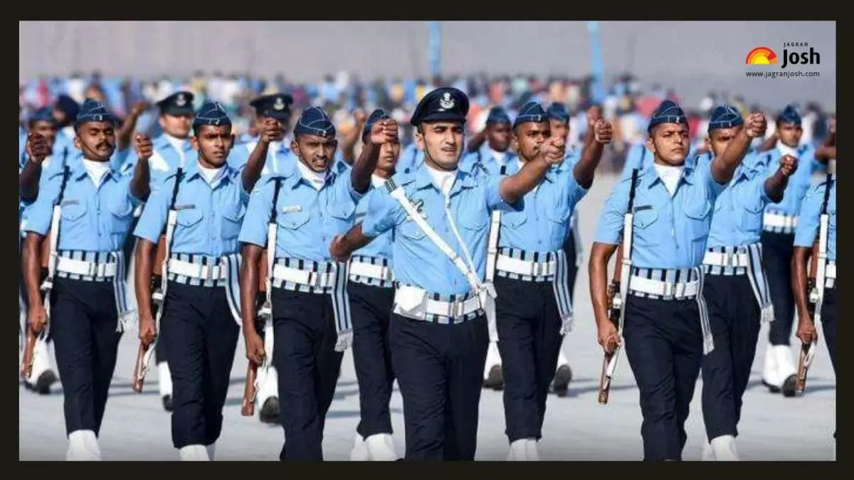 IAF अग्निवीर वायु भर्ती 2024 में प्रवेश की अंतिम तिथि बढ़ा दी गई है। जो उम्मीदवार आवेदन करने के योग्य हैं, उन्हें यहां आवेदन करने के चरणों की जांच करनी चाहिए।