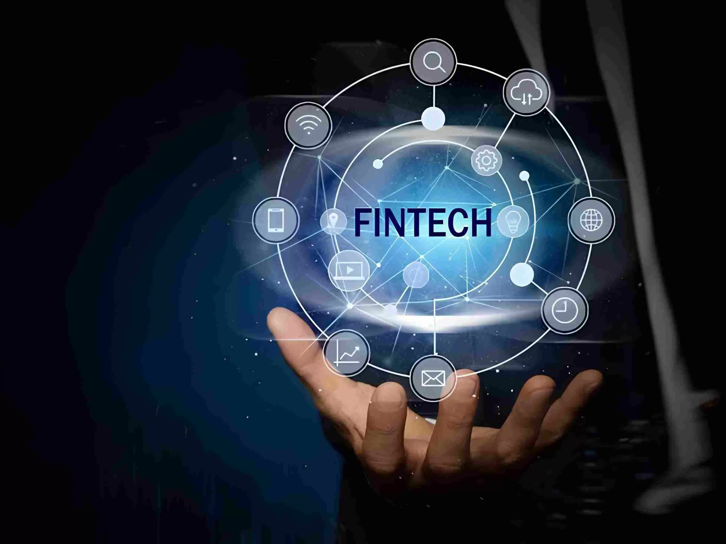 Ako FinTech nástroje pomáhajú malým a stredným podnikom