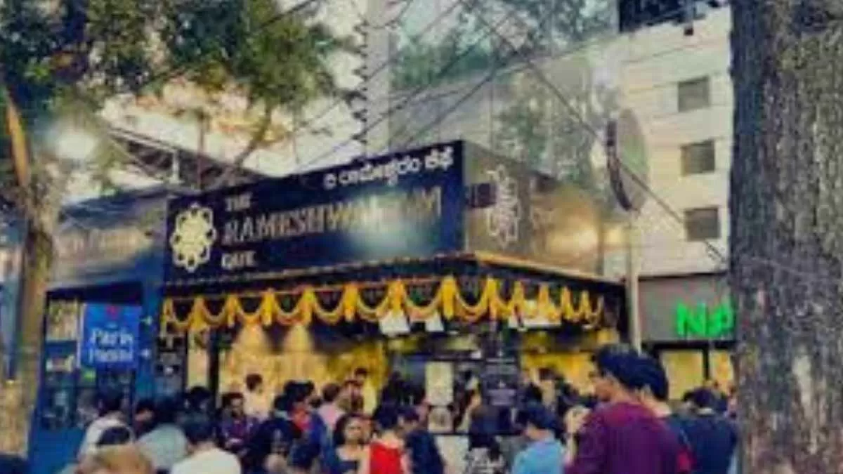 What are Improvised Explosive Devices, or IEDs that were used in the Bengaluru bomb blast?