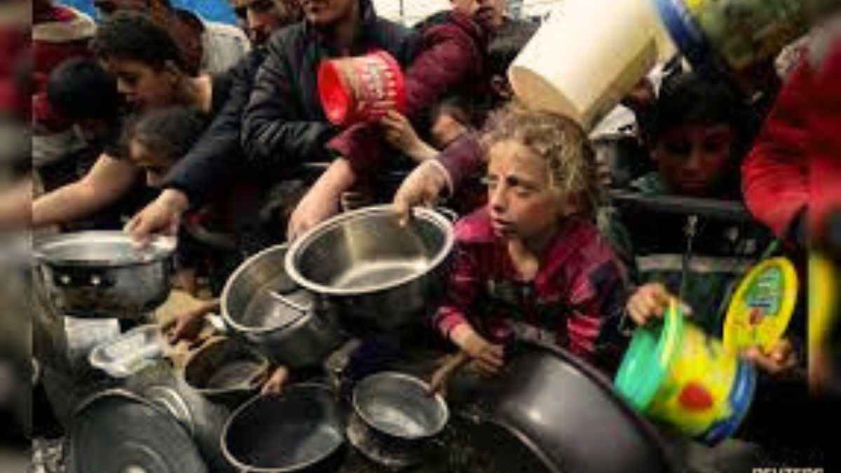 Gaza and Haiti on the edge of starvation. What do the experts say?