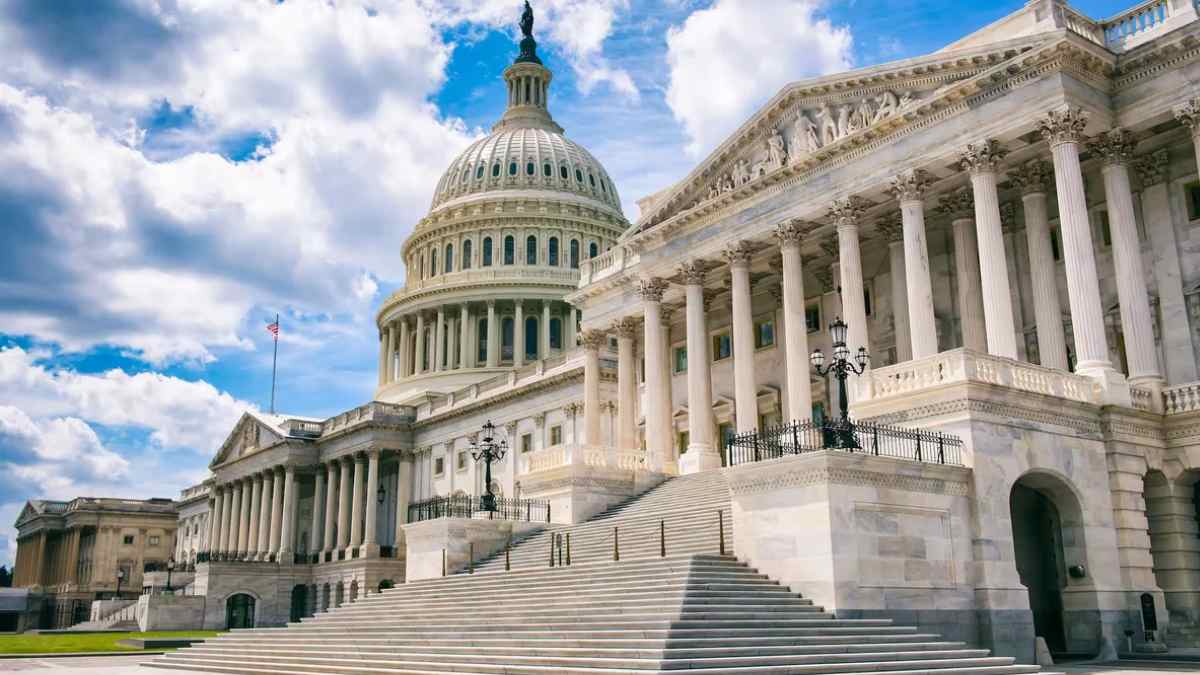 Which State is Washington D.C in and How Did it Become the Capital of the U.S.?