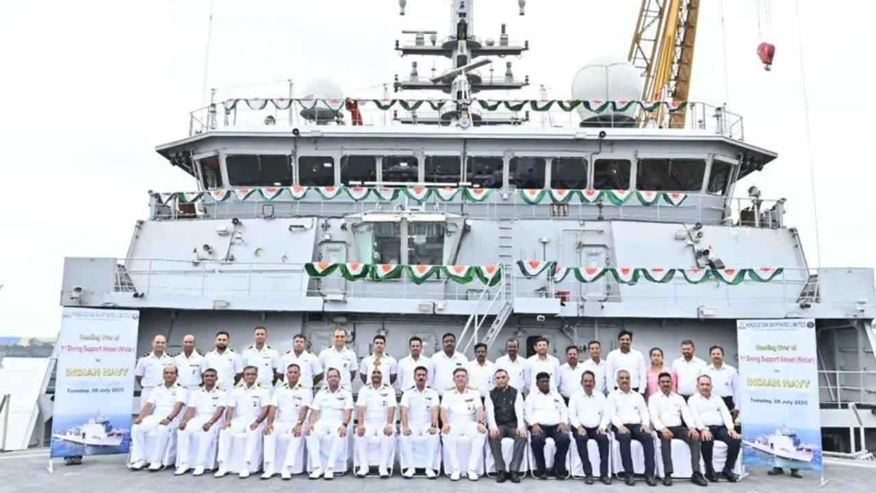 nistar first indigenously designed constructed diving support vessel