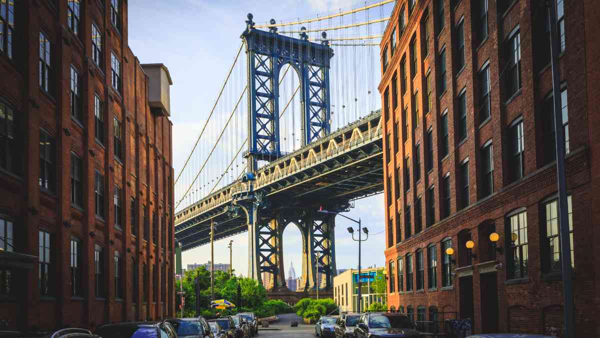 Manhattan Bridge: Check Who Built It, History and Interesting Facts