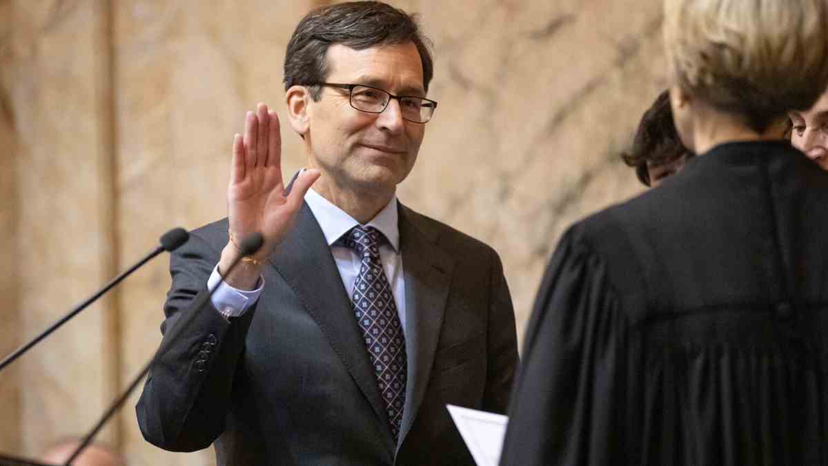 Washington Governor: Check Current Name, Party, Term Limits and Prior Public Experience