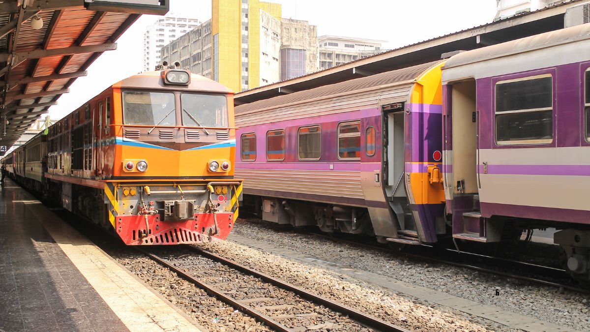 Which Is The Only Indian Railway Station That Falls in Two States?