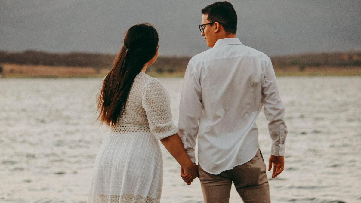 National Couple’s Day 2025: Meaning, History, and How Americans Celebrate