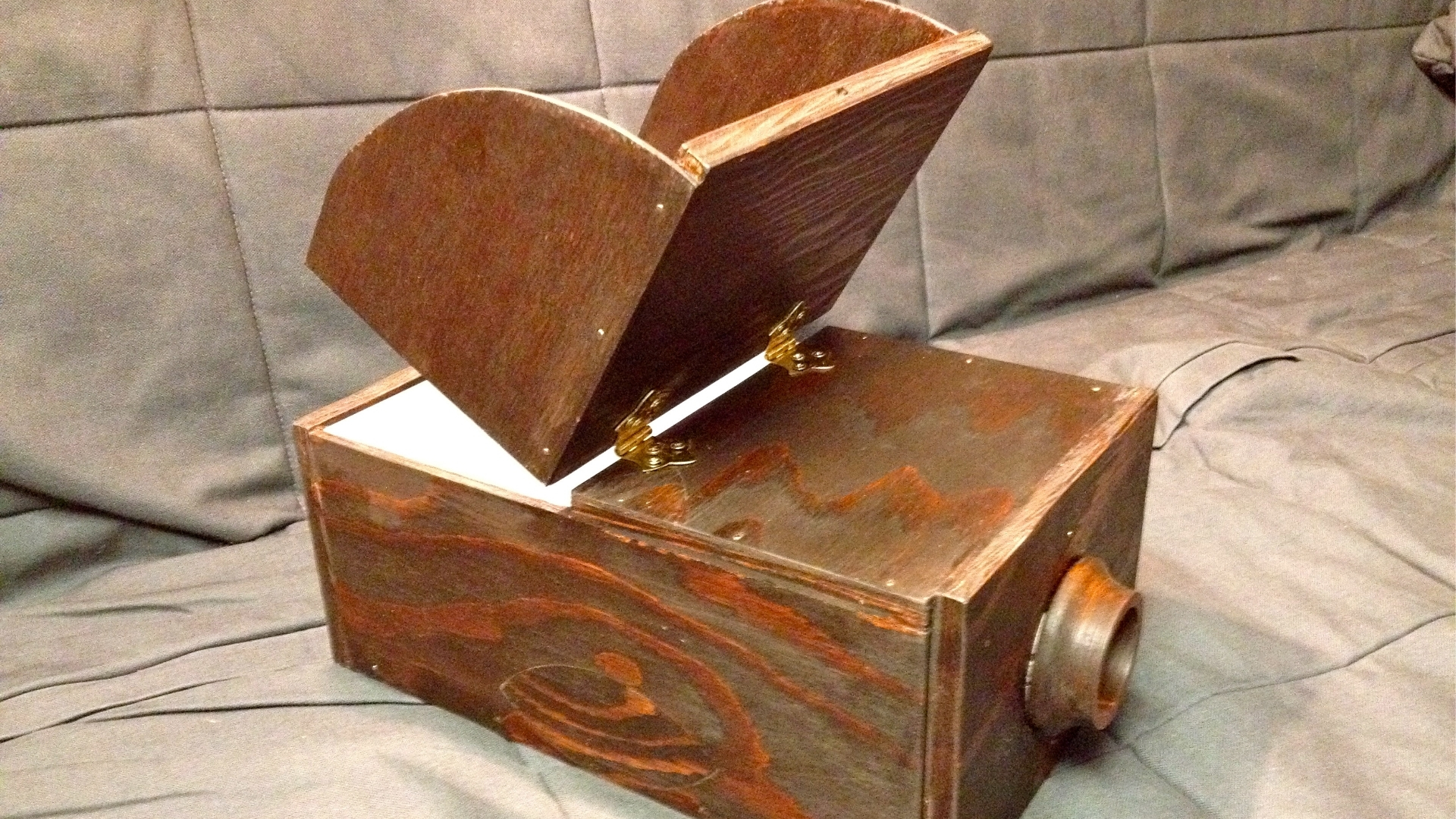 Who invented the First Camera? Check History and Facts!