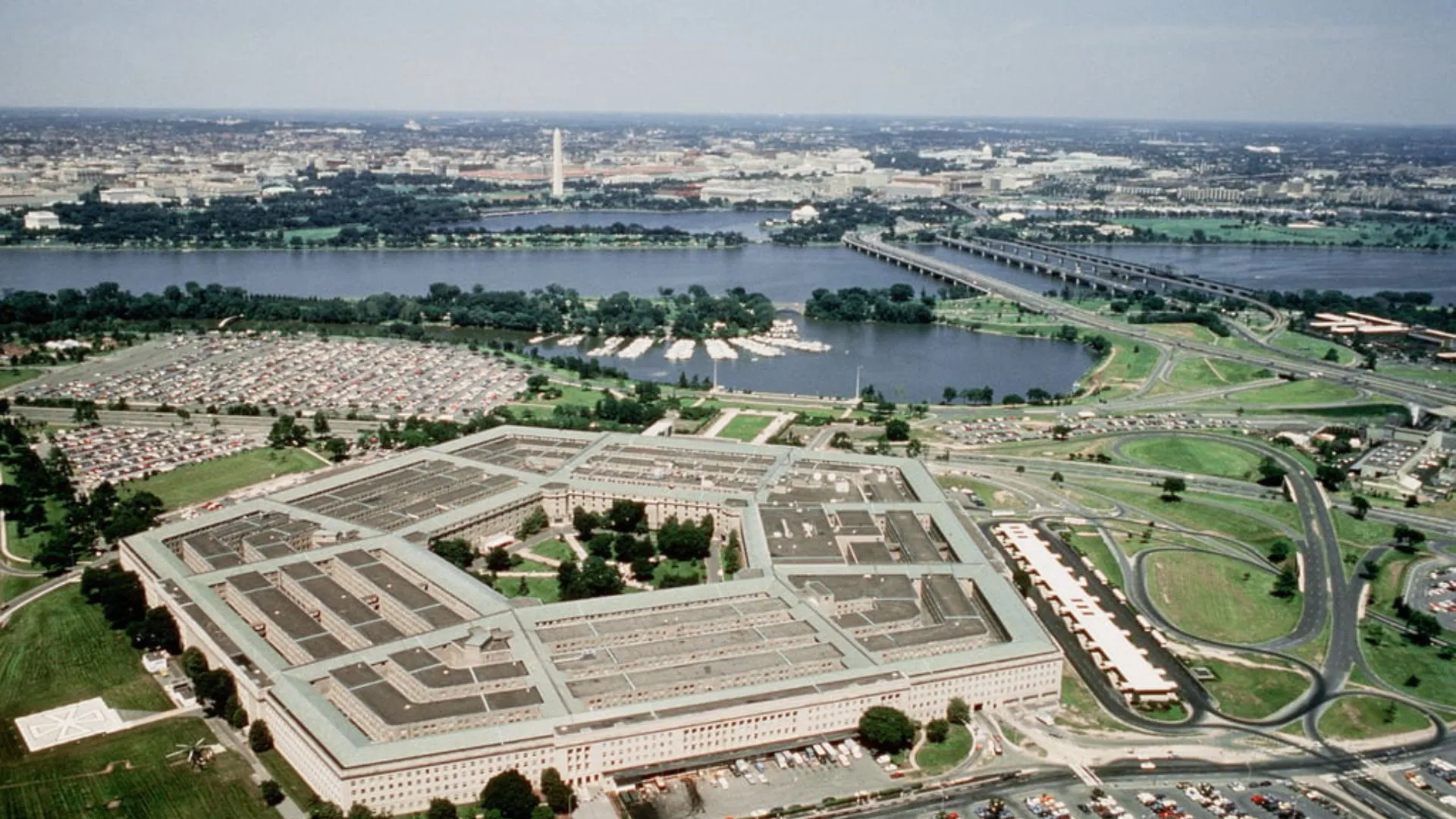 Pentagon’s AI Shift 2025: What It Means for U.S. Defense?