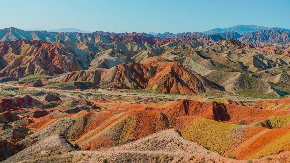 List of 7 Most Colourful Mountains in the World (Updated)