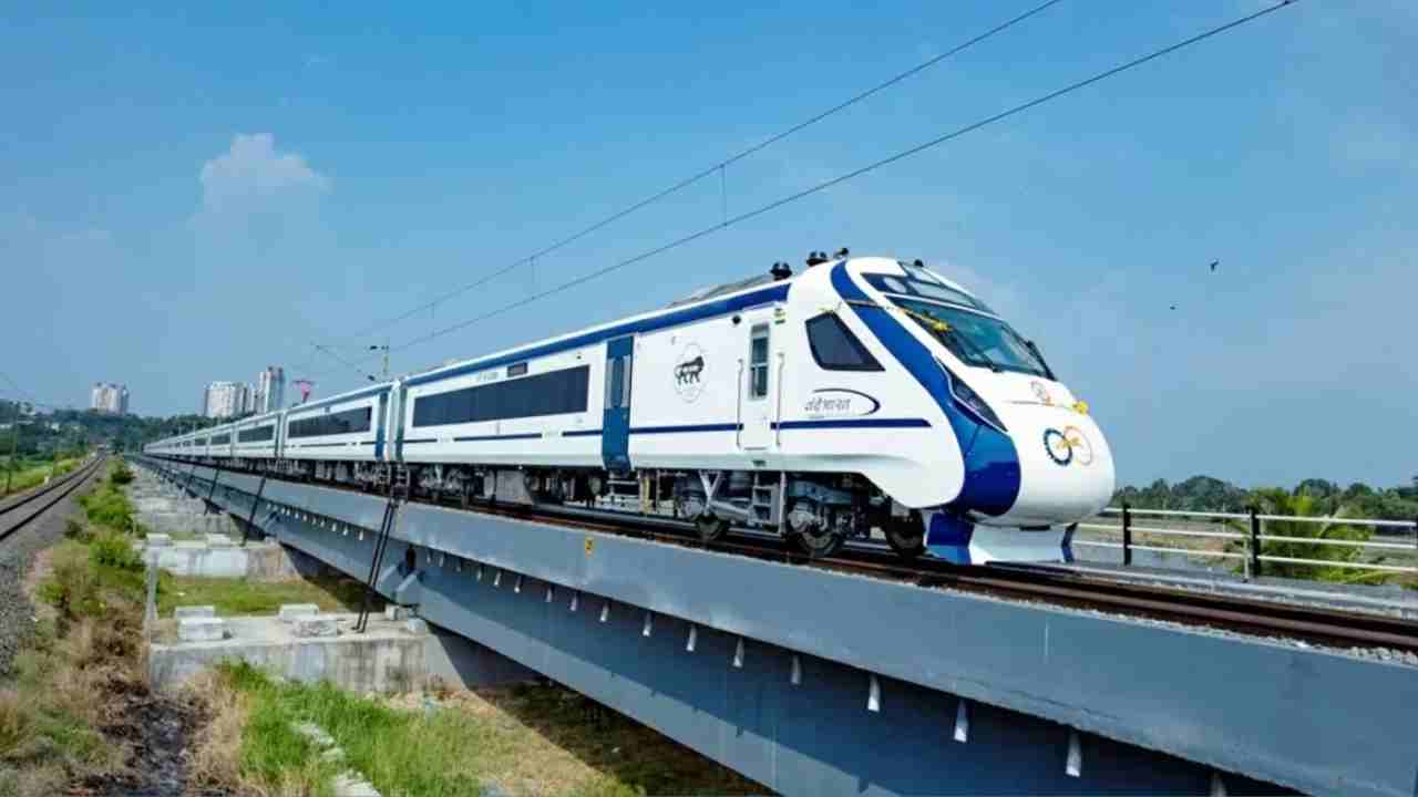 मेरठ से वाराणसी: यहां चेक वंदे भारत एक्सप्रेस की पूरी रूट, समय और किराया