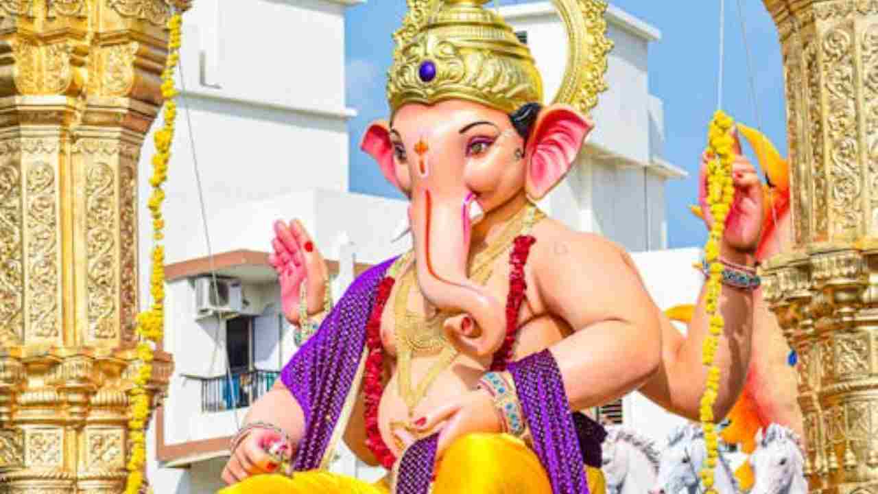 भारत के अलावा किन 6 देशों में मनाई जाती है गणेश चतुर्थी? चौथा नाम जानकर आपको हैरानी होगी!
