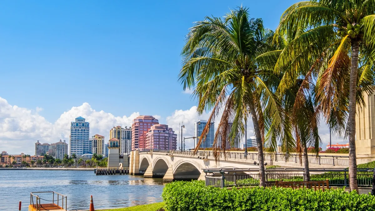 Top 10 U.S. Cities Where Retirees Can Live Well on Social Security