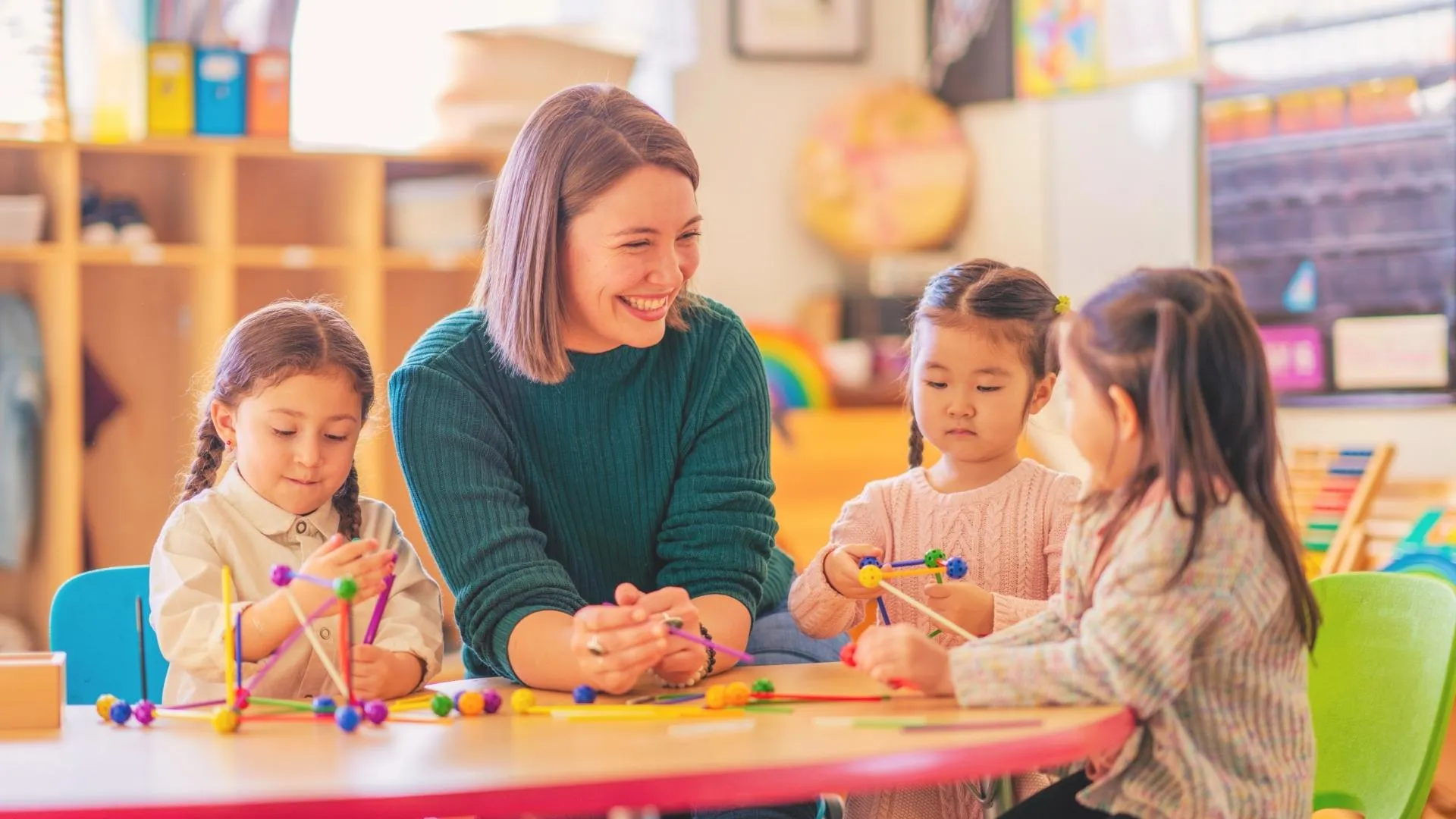 What is the Average Teacher Salary in the U.S. 2025?