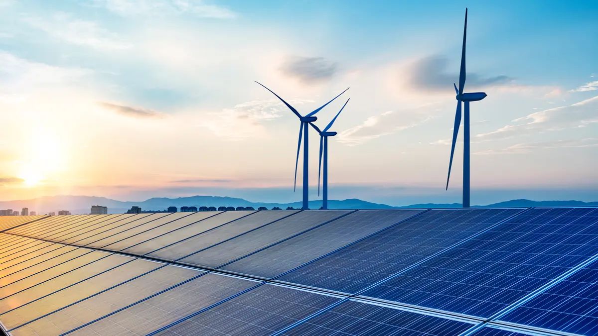 India Hits 250 GW Clean Energy Milestone, Eyes 500 GW by 2030