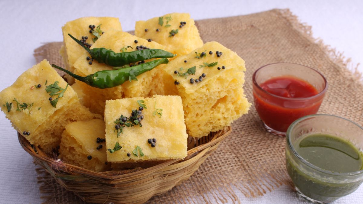 What is Dhokla Called in English?