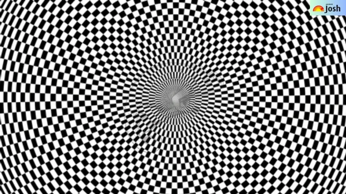 Find out which Animal is hidden in this Black-and-White Checkered Spiral Pattern Optical Illusion
