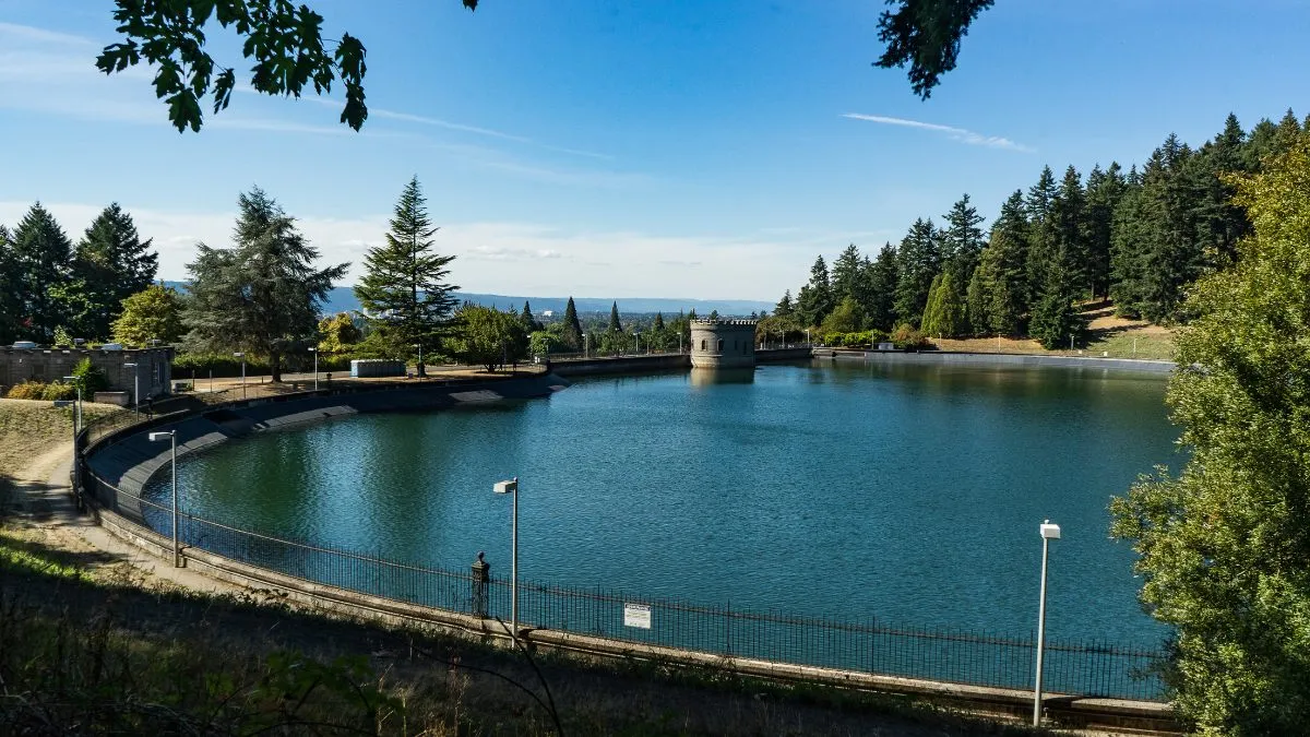 Largest man-made lakes