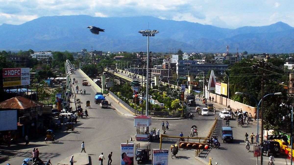 Which City Is Called the Chicken’s Neck of India?