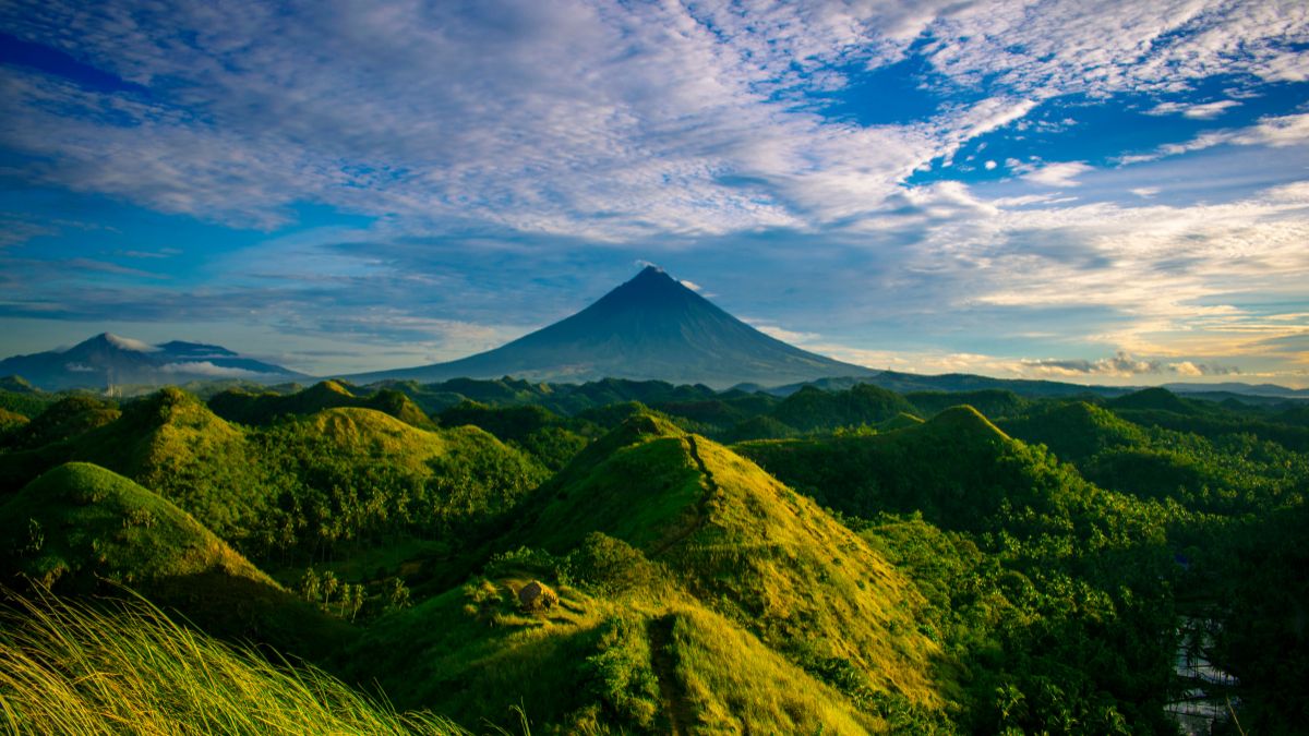 Which City is Called the City of Seven Hills?