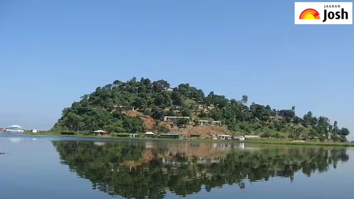 दुनिया का इकलौता तैरता हुआ राष्ट्रीय पार्क, जानें