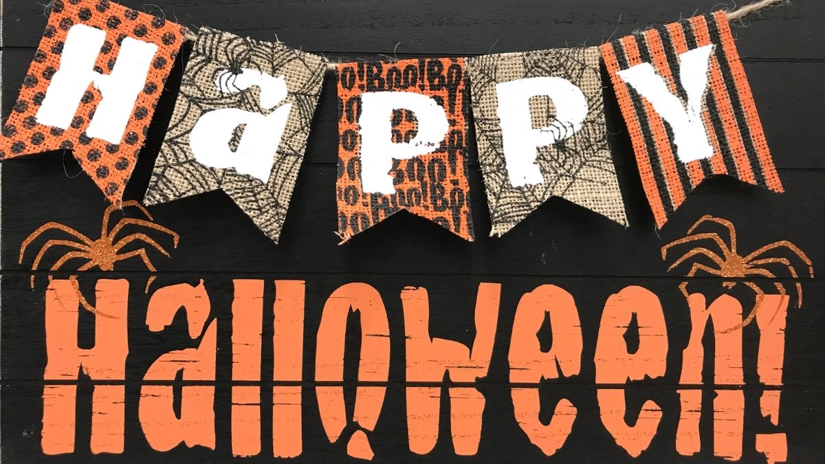 31+ Happy, Scary, and Funny Halloween Quotes, Sayings, and GIFs for a Spooky Celebration