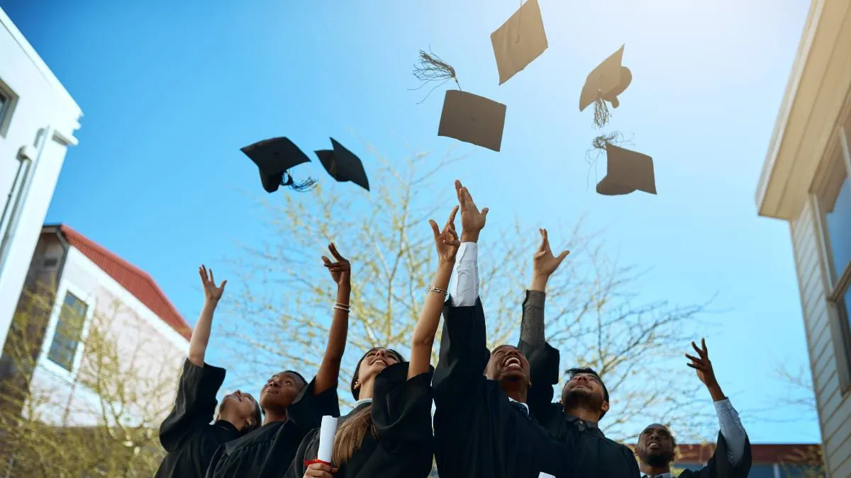 Why More U.S. College Students Are Pursuing Two Degrees?