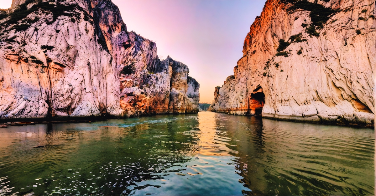 Which River Is Known as The Lifeline Of Madhya Pradesh?
