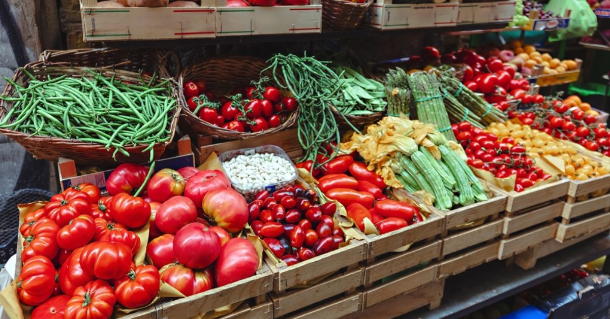 Which is the Biggest Vegetable Market in India? Where is it Located?