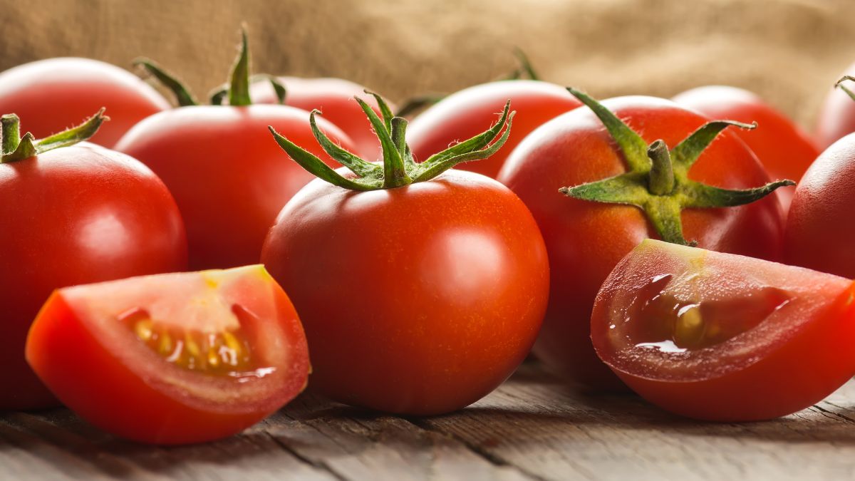 Which Acid Is Present in Tomatoes?