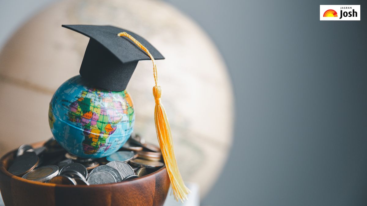 Which IIMs Offer Scholarships for Aspiring Students?
