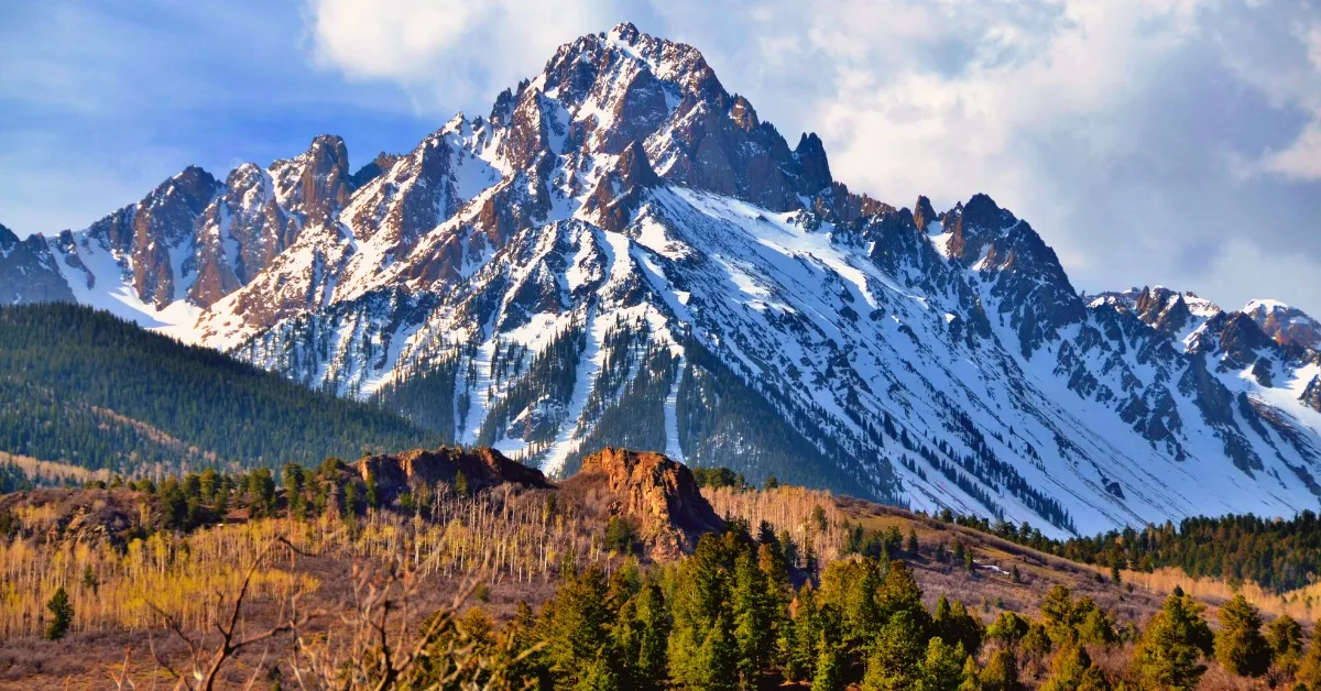 Which Animal Is Known As The Ghost Of The Mountains?