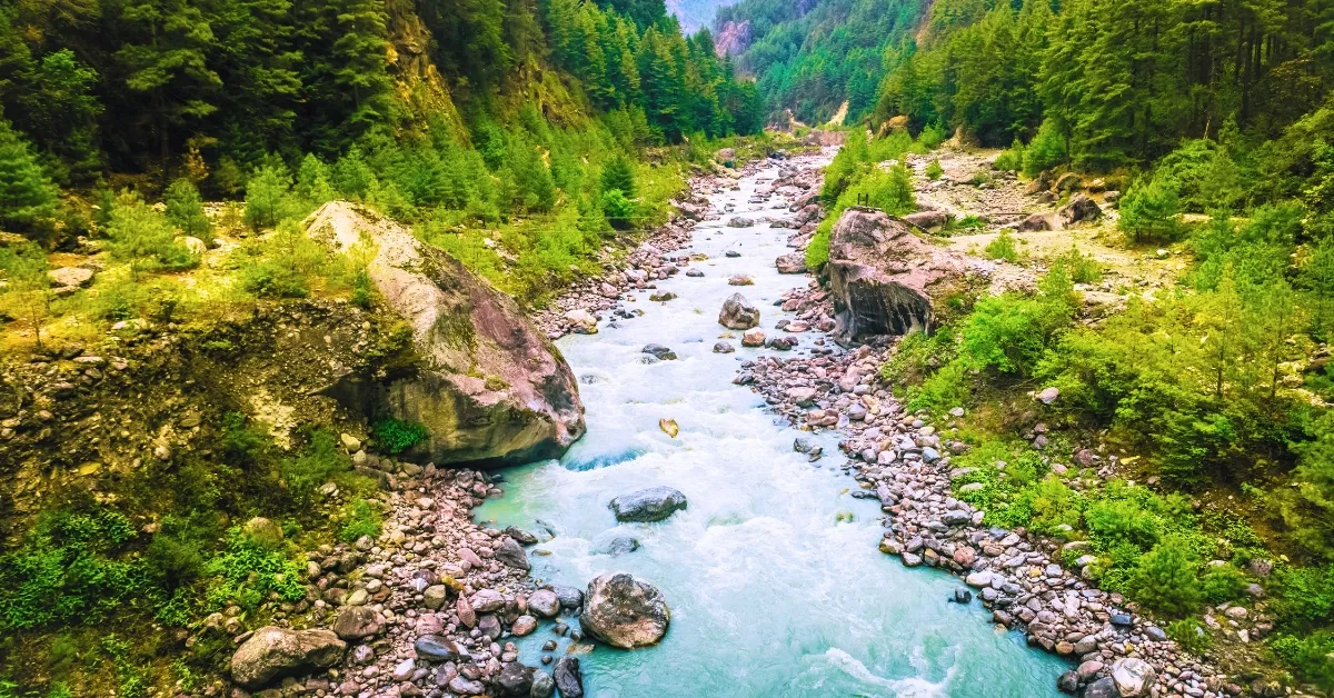 Which River Cuts The Tropic Of Capricorn Twice?