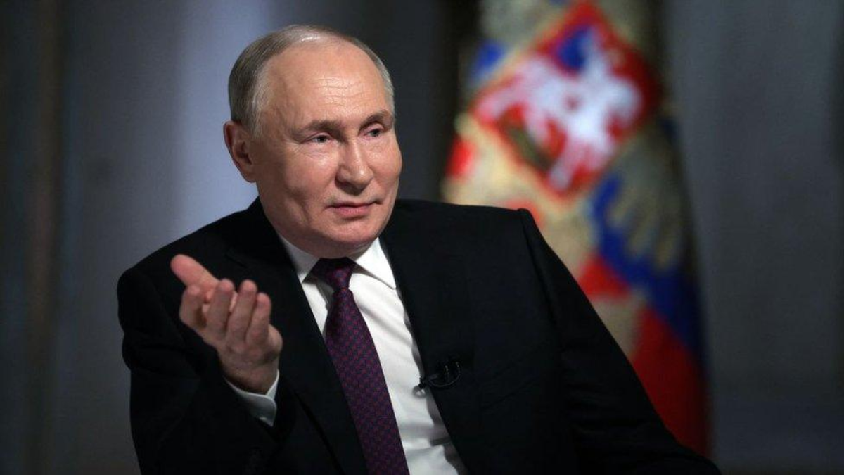Vladimir Putin Biography: Life, Career, and Policies of Vladimir Putin