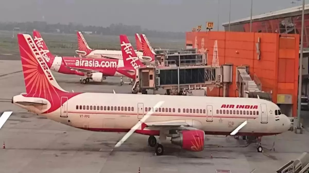 The DGCA reported that IndiGo had the best on-time record in Delhi, Mumbai, Bengaluru, and Hyderabad.
