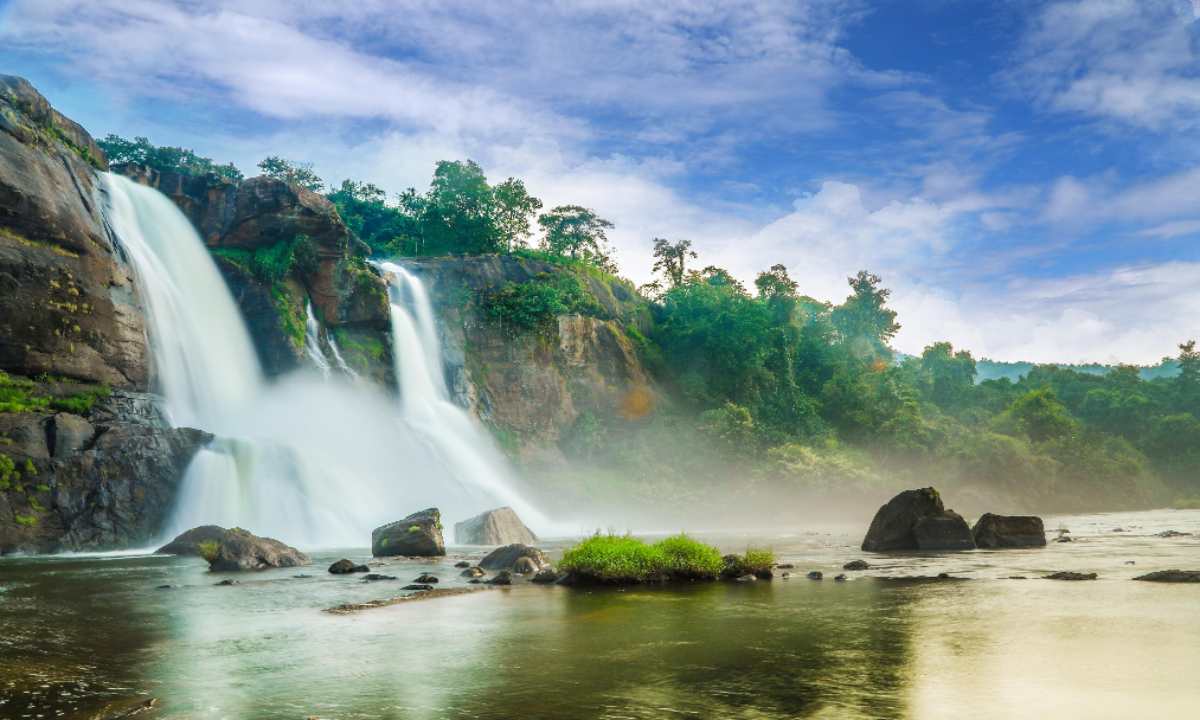 List of Waterfalls in India: Check the List of 10 Highest Waterfalls