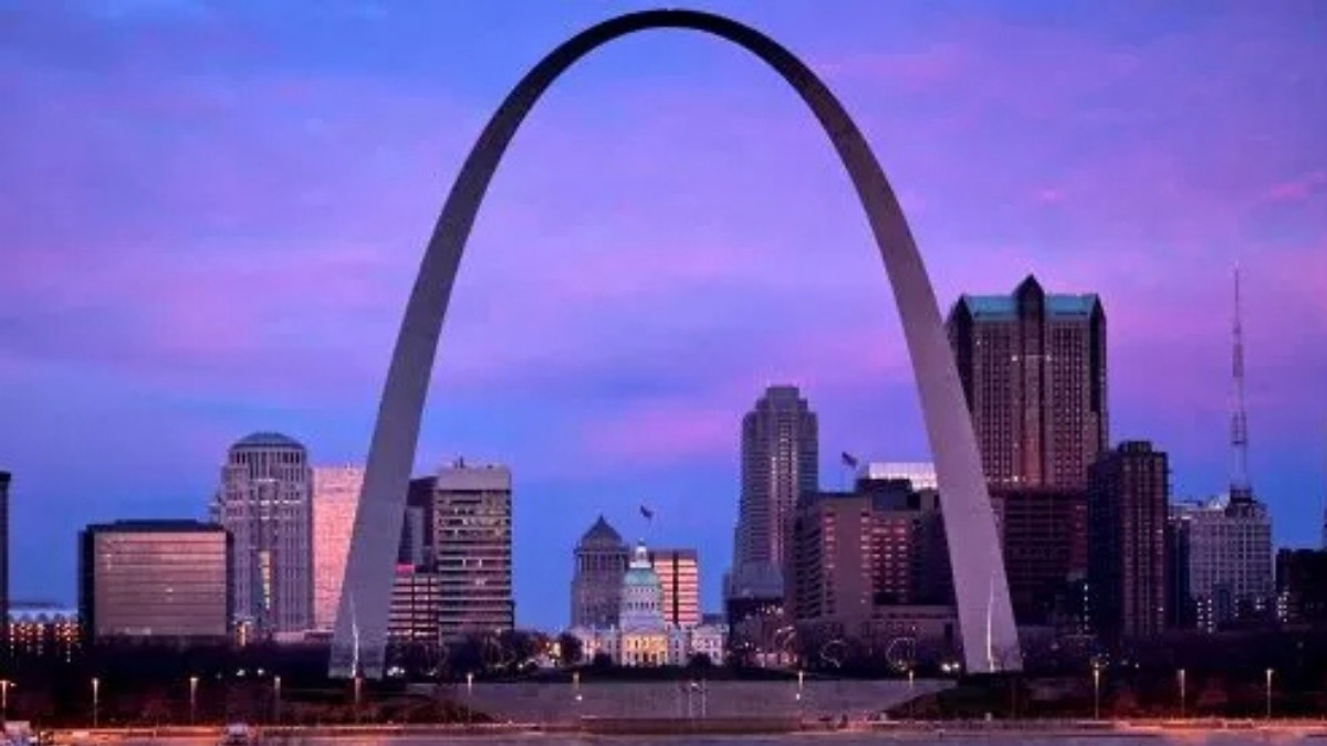 Which U.S. Monument is Known as the Gateway to the West? Read Now!