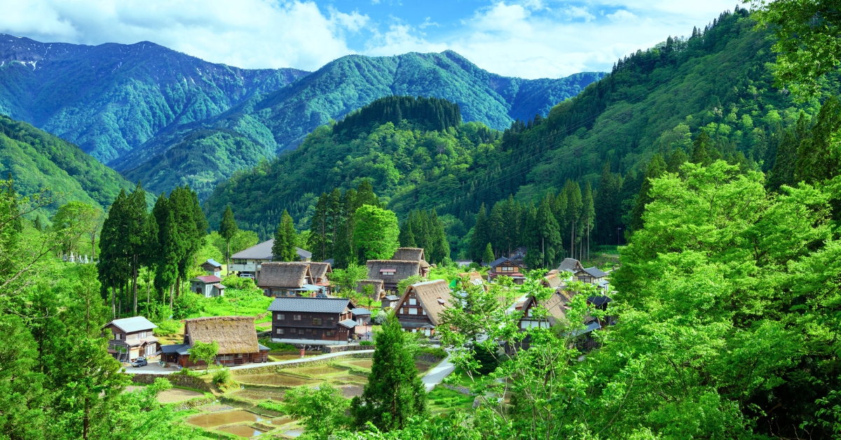 Which is the Cleanest Village in Asia?
