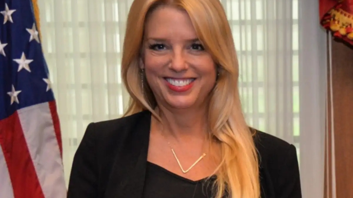 Attorney General of the United States: Check Role, Powers, and Who Appoints!