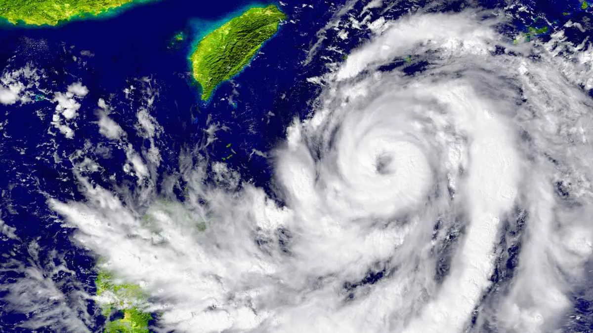 Tropical Cyclone Horacio Hits Pacific Waters! Location, Path and Impact ...