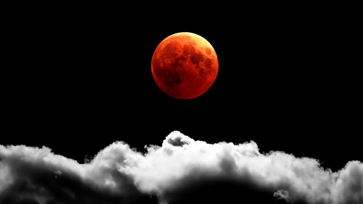 First Glimpse of Blood Moon 2026 Thrills Skywatchers Across the U.S. Until 2027: Check Out!