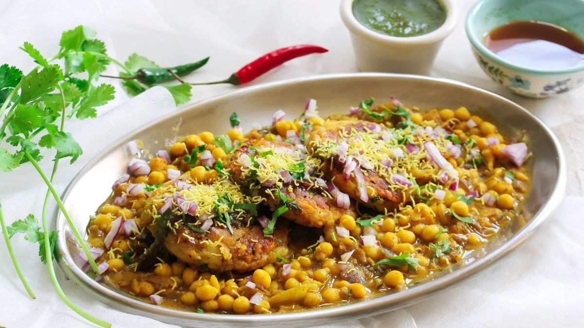 alu tikki chaat