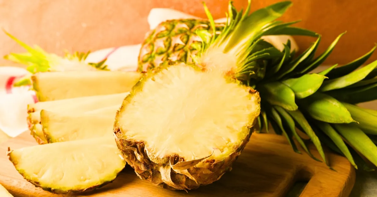 Which City Is Known As The Pineapple Capital Of India?
