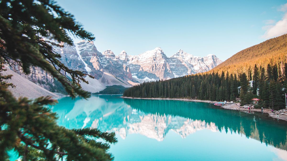 largest high altitude lake
