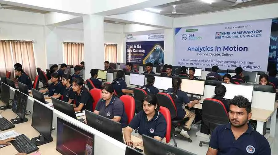 Why Students Trust SRMU for Quality Education and Career Growth?