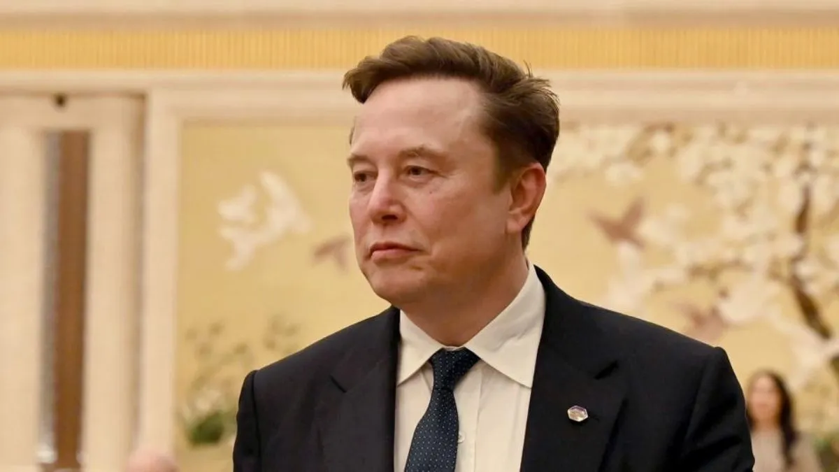 Elon Musk Becomes World's First Trillionaire Following SpaceX IPO Record $1.77 Trillion