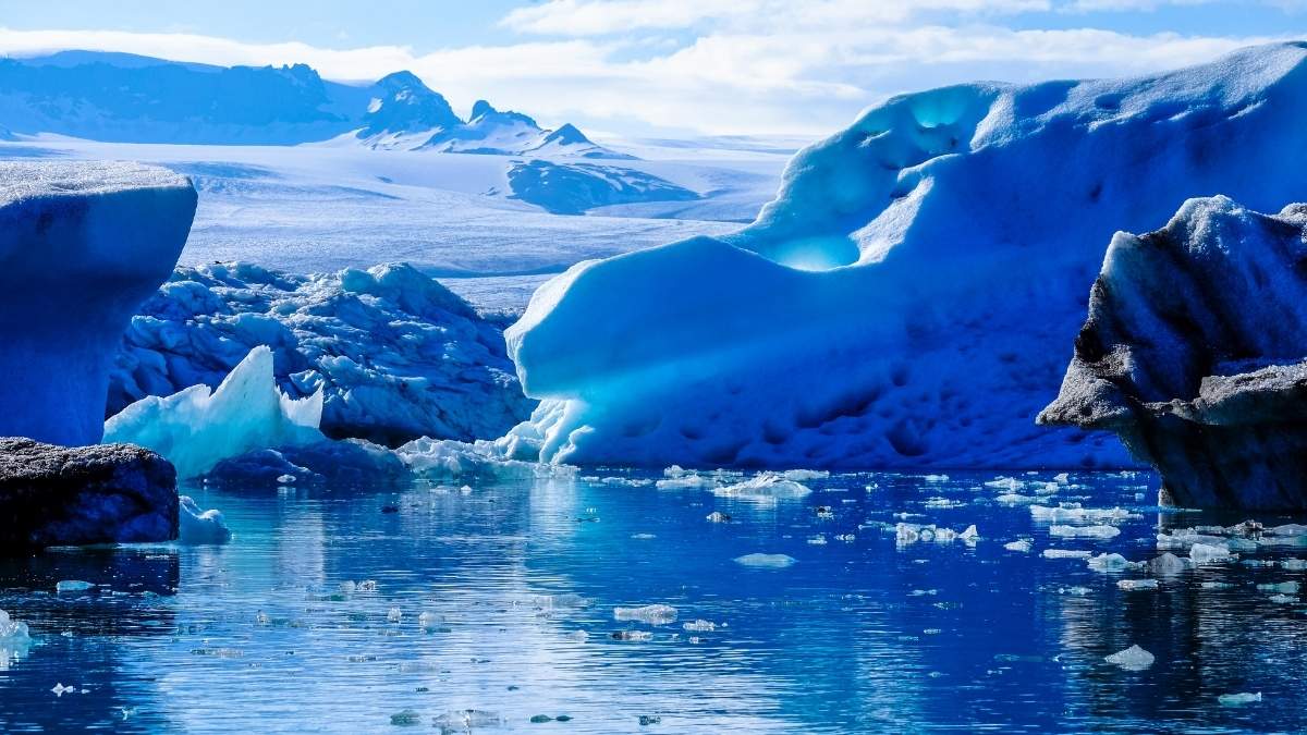 The largest iceberg in the world melts after 40 years.