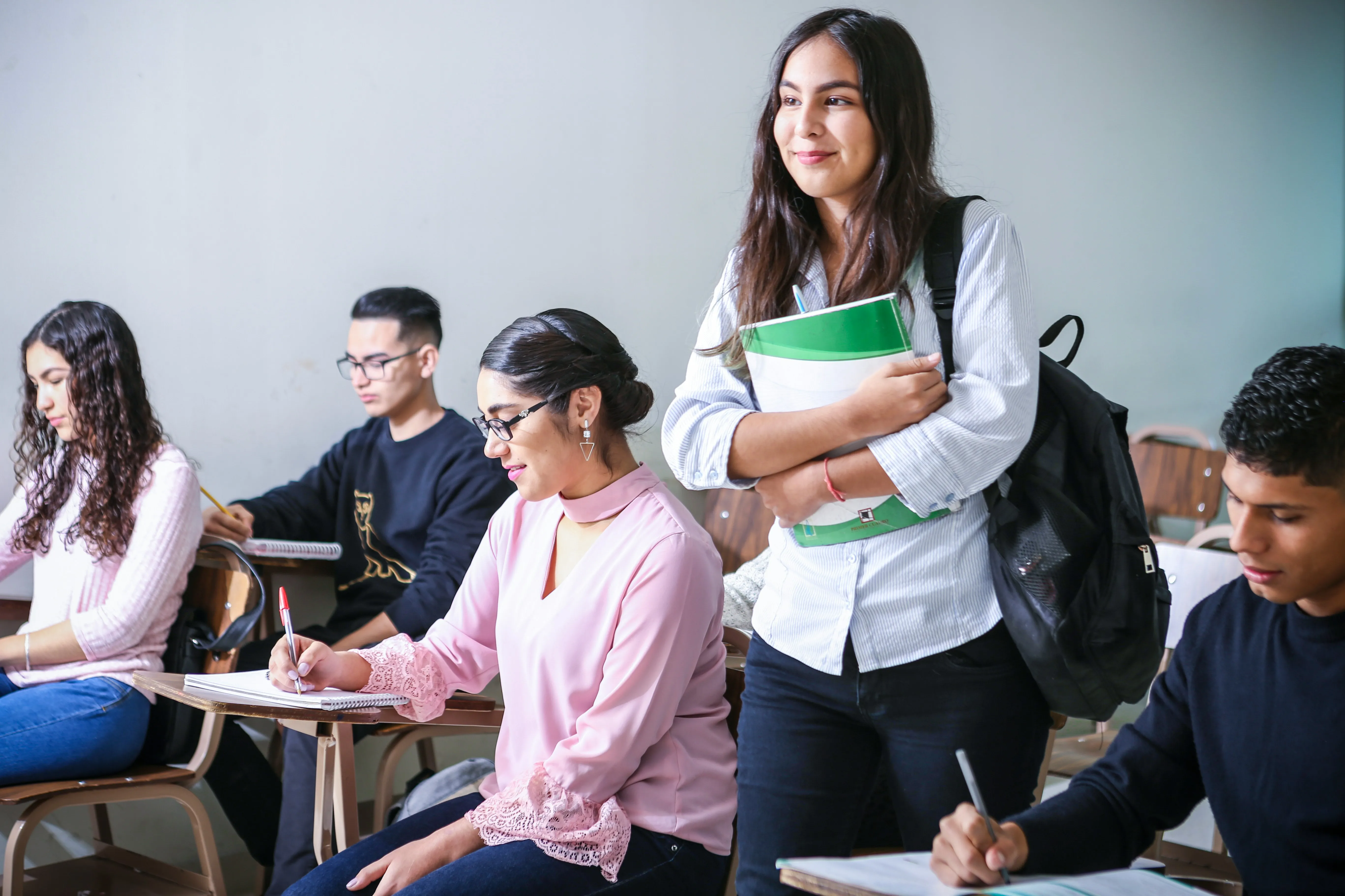 13 International Universities, 14 Campuses: Low Enrolment, High Fees Challenge Foreign Institutions In India