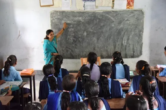 Right to Education Fee Reimbursements Delayed for 15,000 Noida Students