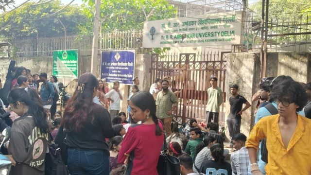 Ambedkar University Students Continue Day 7 Protest