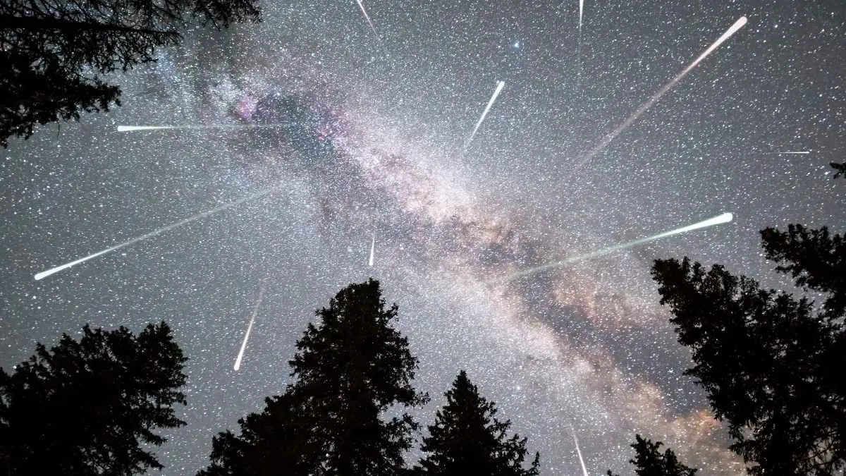 Meteor showeres in October 2026